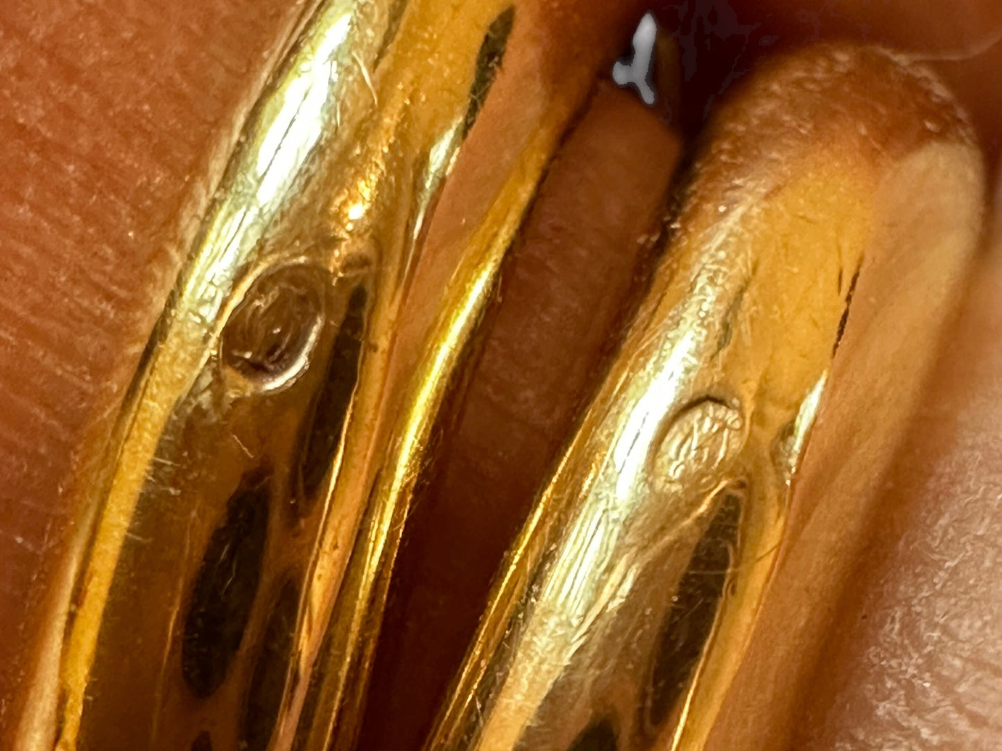 Set of 2 Interlocking Vintage 18k Yellow Gold and Diamond Rings