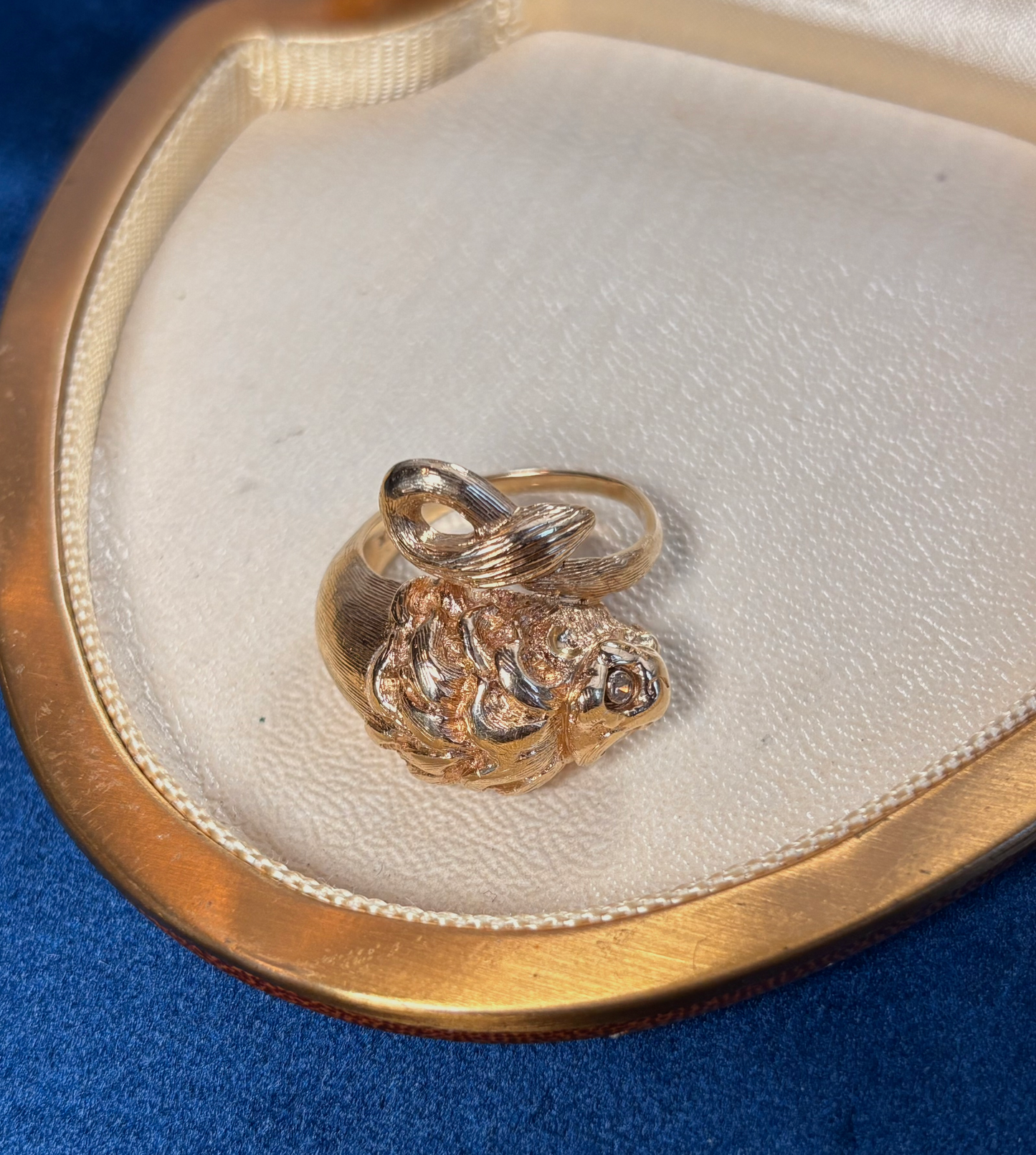 Antique 14k Old Mine Cut Diamond Gold Lion Ring