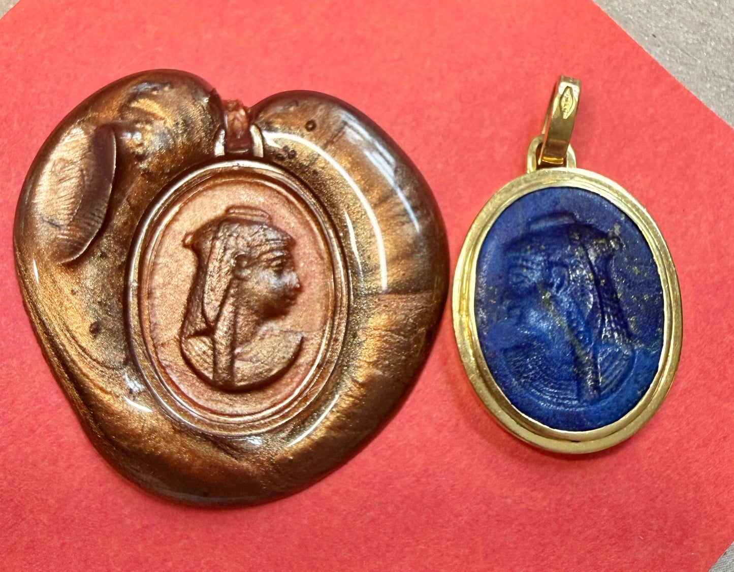 Vintage 18k Yellow Gold and Lapis Lazuli Intaglio of Egyptian Principle Queen Wax Seal Stamp Pendant