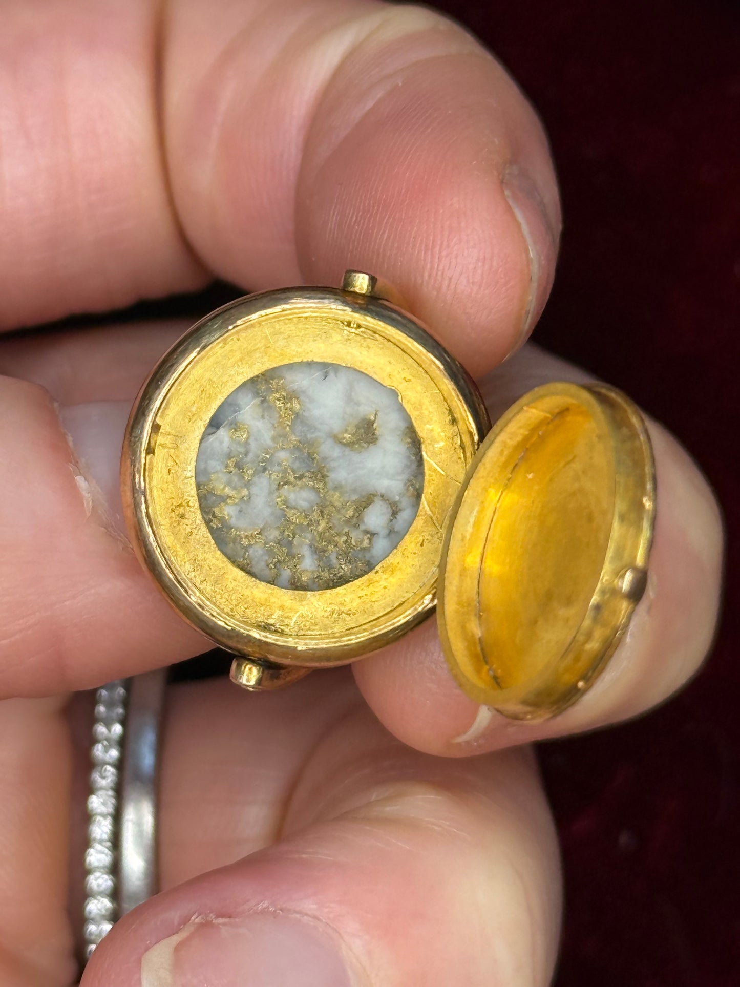 Antique 18k Gold in Quartz Reading Monkey Swivel Watch Fob Locket