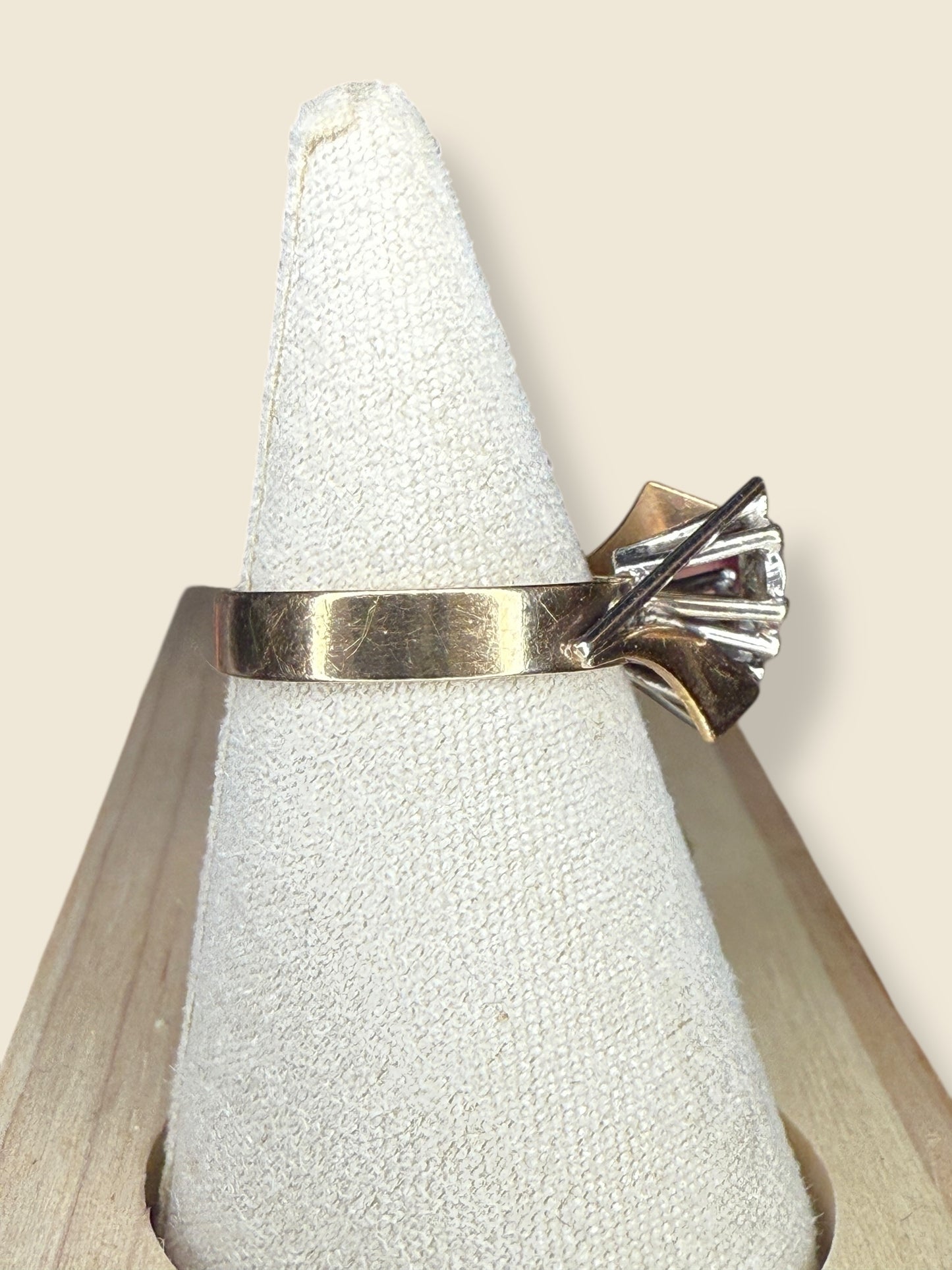 Vintage/Antique 9k Rose/White Gold Diamond Ring Size 6.25/3.79