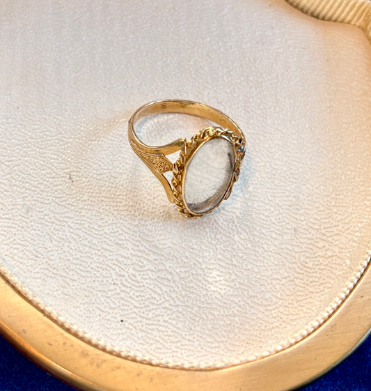 18k hallmarked french locket ring